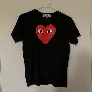 COMME DES GARÇONS PLAY TSHIRT BLACK RED HEART EYES